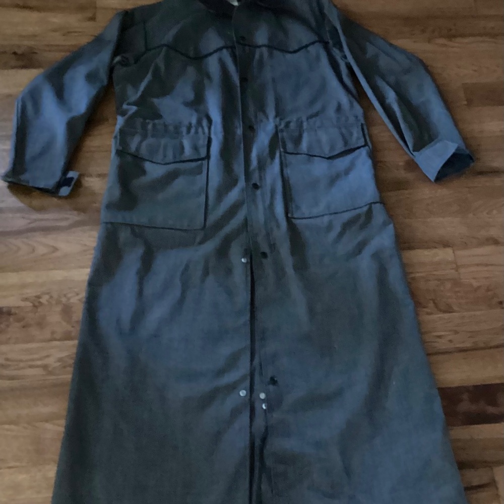 Man’s duster